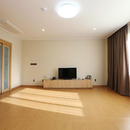 Palgong Emillia Hotel 大邱 エクステリア 写真