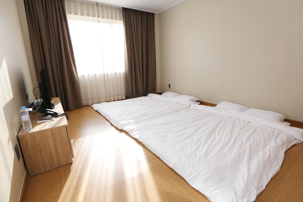 Palgong Emillia Hotel 大邱 エクステリア 写真